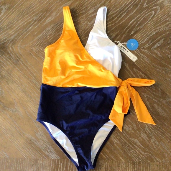 Cupshe Womens Colorblock Wrap Crossover Side Tie 1pc Swimsuit Size Medium - Picture 4 of 8